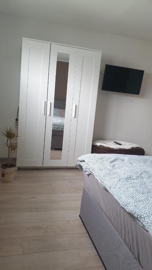 Boardingappartement Windeckblick, Ruhige, Zentrale Lage Mit Grossem Suedbalkon Bühl Extérieur photo