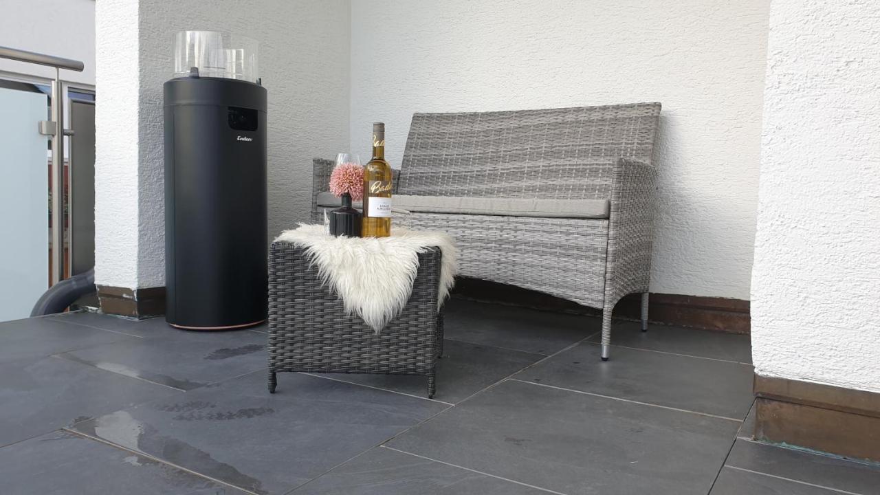 Boardingappartement Windeckblick, Ruhige, Zentrale Lage Mit Grossem Suedbalkon Bühl Extérieur photo