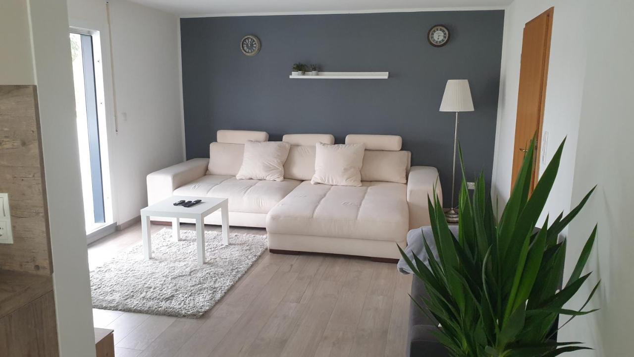 Boardingappartement Windeckblick, Ruhige, Zentrale Lage Mit Grossem Suedbalkon Bühl Extérieur photo
