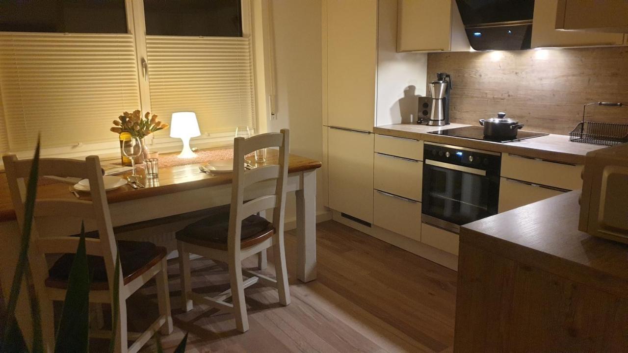 Boardingappartement Windeckblick, Ruhige, Zentrale Lage Mit Grossem Suedbalkon Bühl Extérieur photo
