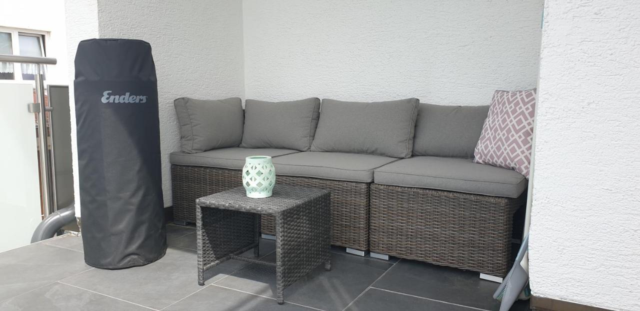 Boardingappartement Windeckblick, Ruhige, Zentrale Lage Mit Grossem Suedbalkon Bühl Extérieur photo